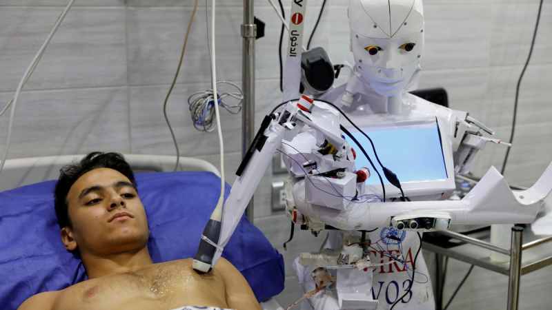 L'assistant hospitalier robot COVID-19 de l'Egypte pourrait bien sauver des vies