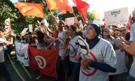 Face à l'incertitude politique, une impasse financière qui menace d'explosion sociale en Tunisie