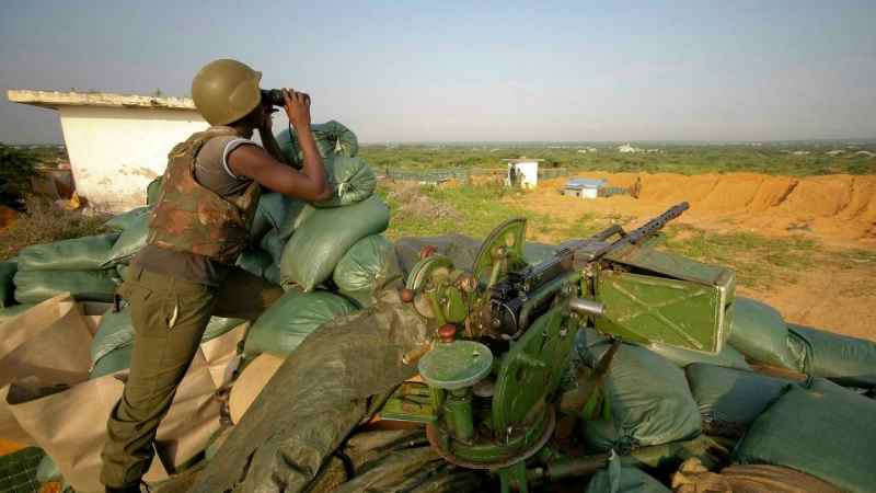 Condamnation à mort et emprisonnement de 5 soldats ougandais de la mission de l'AMISOM en Somalie