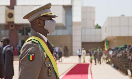 La CEDEAO impose des sanctions à l'armée malienne après le report des élections