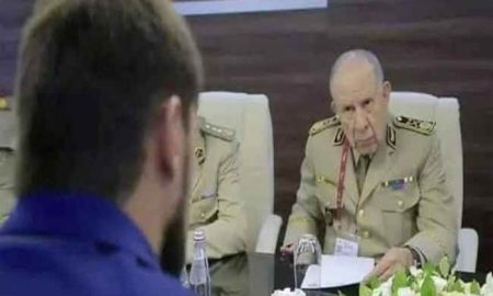 Les généraux algériens sont des lions devant le peuple mais des chats devant les dirigeants de l'Occident