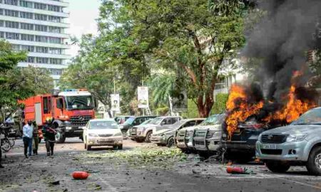 Deux explosions se sont produites dans le quartier central des affaires de Kampala, en Ouganda