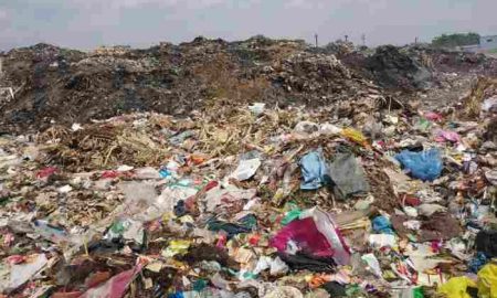 Les résidents tunisiens d'Aqrab exigent la protection de leur santé face à la crise des déchets