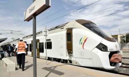 Le premier du genre en Afrique de l'Ouest, le Sénégal met en service le train à grande vitesse