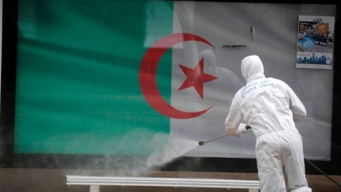 L'Algérie exclut le retour confinement à cause de la nouvelle variante du Coronavirus