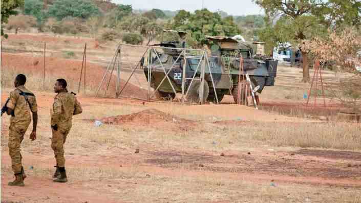 Burkina Faso : 48 heures de deuil après la mort de dizaines de civils et militaires