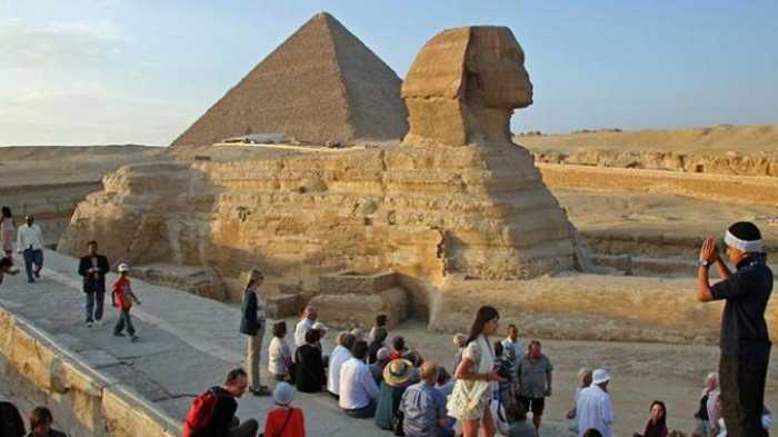 L'émigration de la moitié des travailleurs qualifiés, qu'a fait Corona au secteur du tourisme en Egypte ?