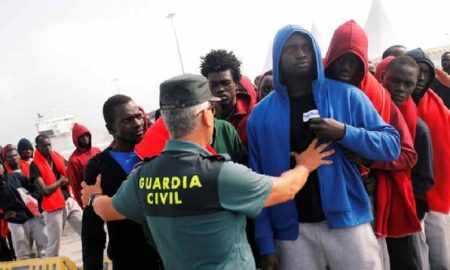 Un immigrant camerounais demande réparation pour les abus commis par les Grecs