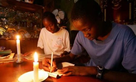 KfW signe un accord de financement de 49 millions d'euros pour décentraliser l'approvisionnement en électricité en Afrique subsaharienne
