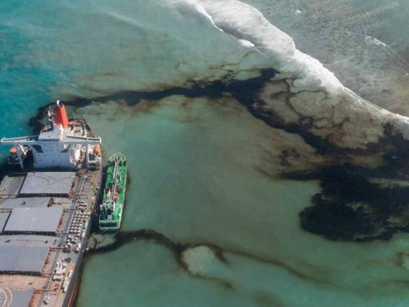 20 mois d'emprisonnement pour le capitaine d'un navire qui a causé une pollution par les hydrocarbures à Maurice