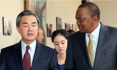 Le ministre des affaires étrangères chinois arrive en Erythrée au début de sa tournée africaine