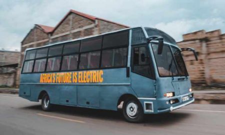 La startup suédo-kényane de technologie de véhicules électriques Opibus lance le premier bus électrique conçu et développé en Afrique
