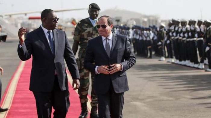 Sissi rencontre son homologue sénégalais au Caire