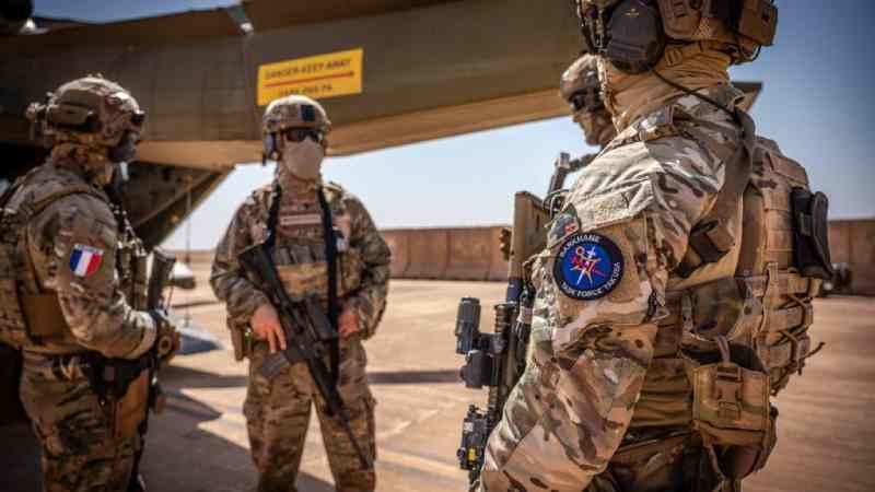 Au sein des forces "Takuba"...Les Forces de défense danoises déploient un bataillon militaire au Mali