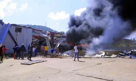 Une frappe aérienne contre un camp de personnes déplacées dans la région du Tigré, dans le nord de l'Éthiopie, fait au moins 56 morts