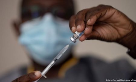 "Santé mondiale": 83% de la population africaine n'a pas reçu la première dose du vaccin Corona