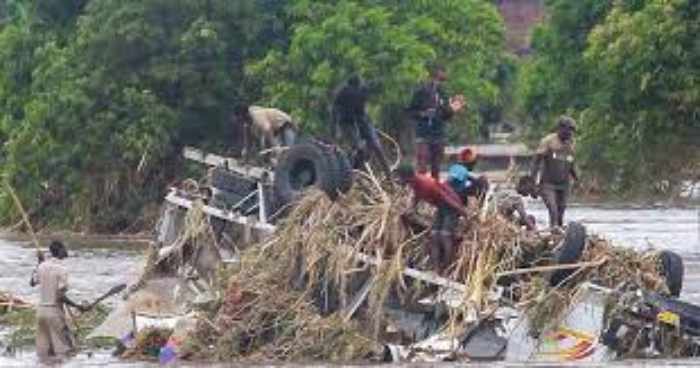 Les survivants de la tempête Ana au Malawi reçoivent une aide alimentaire