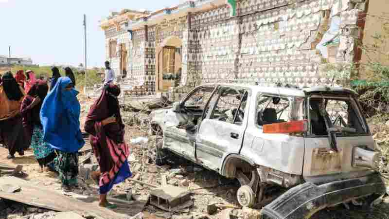 Dix morts dans un attentat-suicide présumé dans le centre de la Somalie
