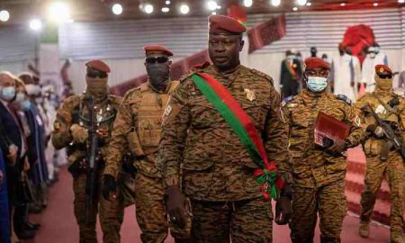 Le conseil militaire du Burkina Faso nomme un gouvernement de transition de 25 ministres