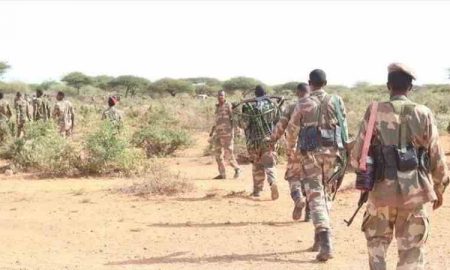 L'armée somalienne annonce avoir repoussé une attaque d'Al-Shabab contre une base militaire