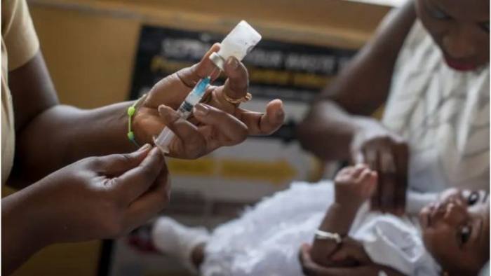 L'Organisation mondiale de la santé annonce que plus d'un million d'enfants en Afrique ont reçu le premier vaccin contre le paludisme