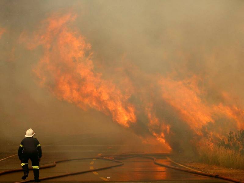 Afrique du Sud...Un incendie massif déplace des centaines de personnes
