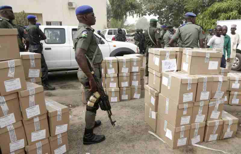 Le Nigeria suspend l'inscription des électeurs dans l'État d'Imo après l'assassinat d'un responsable électoral