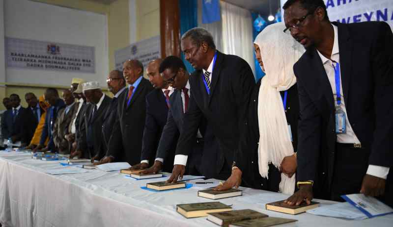 Les membres du Parlement fédéral somalien ont prêté serment