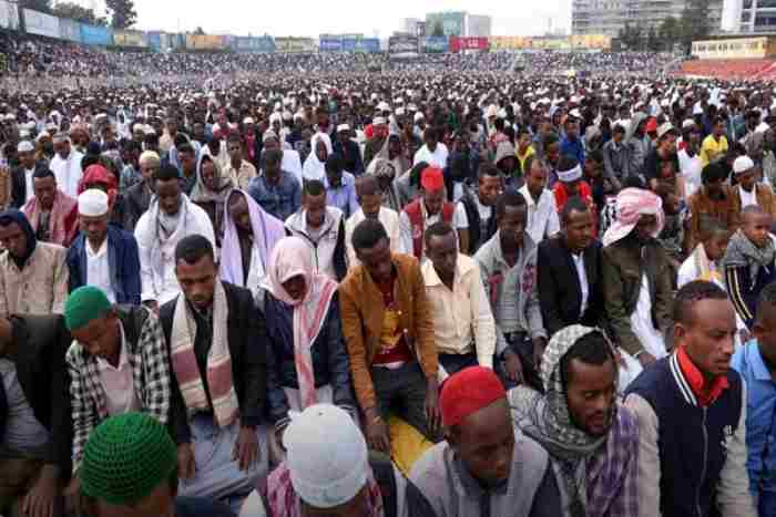 Affrontements entre policiers et fidèles lors de la prière de l'Aïd al-Fitr à Addis-Abeba