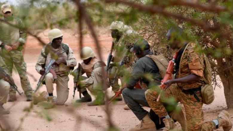 Burkina Faso : Sept militaires et quatre auxiliaires tués dans une embuscade