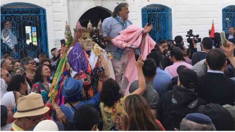 Le festival juif annuel tunisien reprend après la pause de Covid