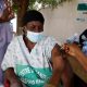 Afrique du Sud : Des agents de santé en mission pour briser la fracture vaccinale entre les zones rurales et urbaines