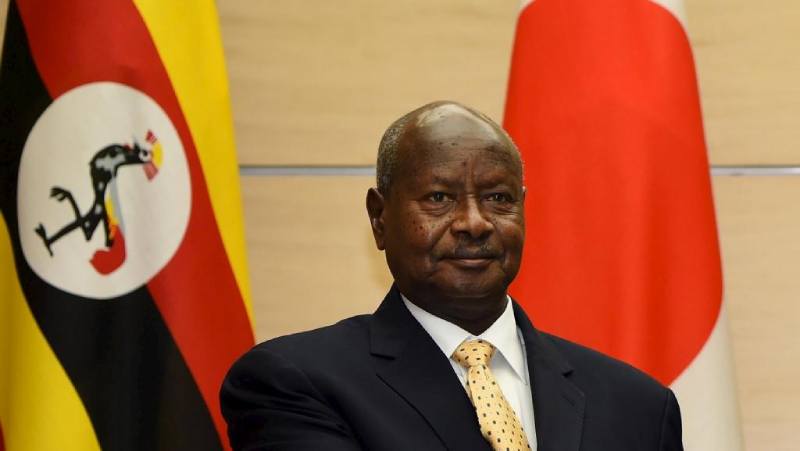 Président ougandais : Nous exempterons les hommes d'affaires turcs du paiement des impôts