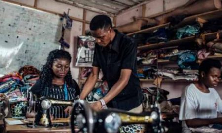 Les « petites entreprises » emploient environ 60 % de la main-d'œuvre en Afrique