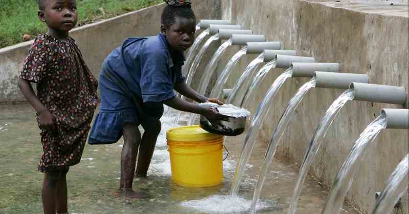 Aqua for All s'associe à Oikocredit pour investir dans l'eau et l'assainissement communautaires en Afrique et en Asie