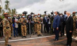 Les présidents burkinabé et nigérien discutent de la coopération dans la lutte contre le terrorisme