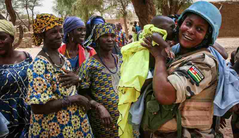 Soudan du Sud : la mission de l'ONU promeut la participation des femmes à la prise de décision et soutient la protection de l'enfance