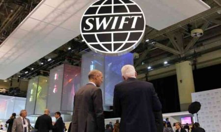 Le chef de l'Union africaine met en garde contre la catastrophe de la séparation des banques russes de "SWIFT"