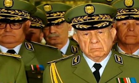 Les partis politiques en Algérie ne sont que des décorations dans le royaume des généraux
