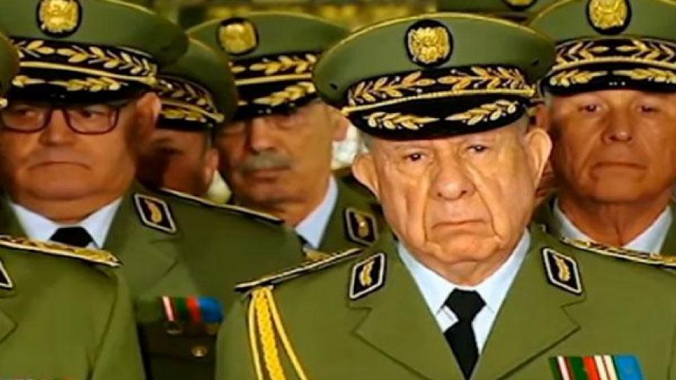 Les partis politiques en Algérie ne sont que des décorations dans le royaume des généraux