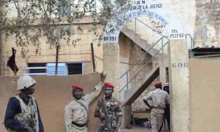 Attaque d’une prison près de la capitale nigériane et évasion d'éléments de "Boko Haram"