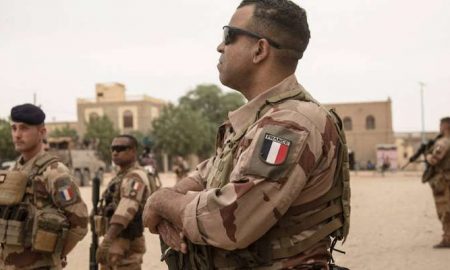 Avant le départ de la France, une escalade du conflit américano-russe au Mali