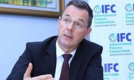 IFC et CRDB PLC vont améliorer l'accès au financement pour les petites entreprises en Tanzanie et au Burundi