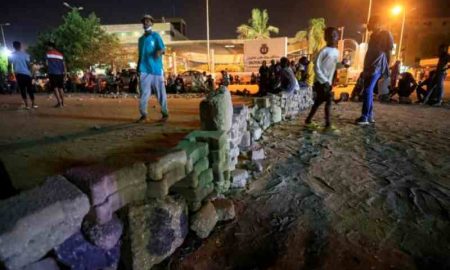 Des putschistes dispersent deux sit-in à Khartoum