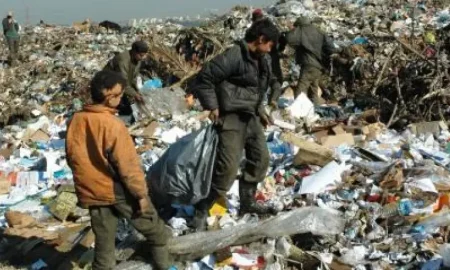 La soif et la faim ont poussé les habitants du sud algérien à manger des chats et des chiens