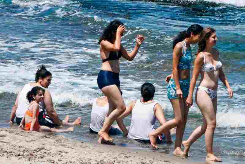 La saison du harcèlement a commencé sur les plages d'Algérie