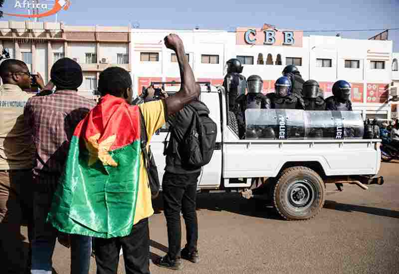 Le Premier ministre burkinabé révèle la formation de comités de dialogue avec les terroristes