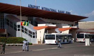 Le Mali demande aux soldats étrangers de quitter l'aéroport de Bamako