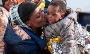 L'OIM redonne espoir aux femmes africaines migrantes enceintes bloquées en route pour traverser la Méditerranée