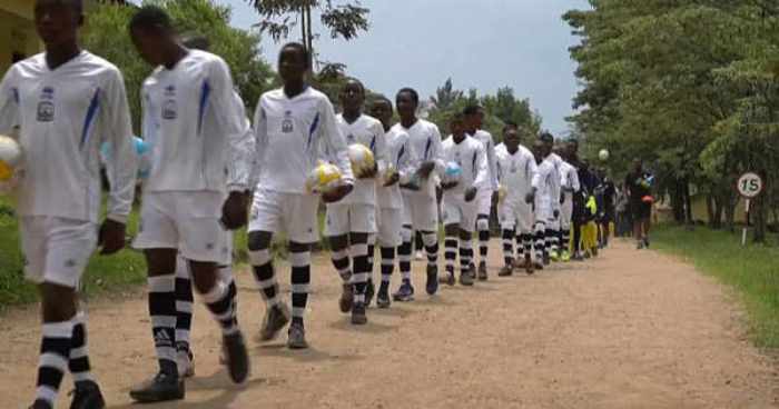 RDC : le football éloigne les jeunes des armes